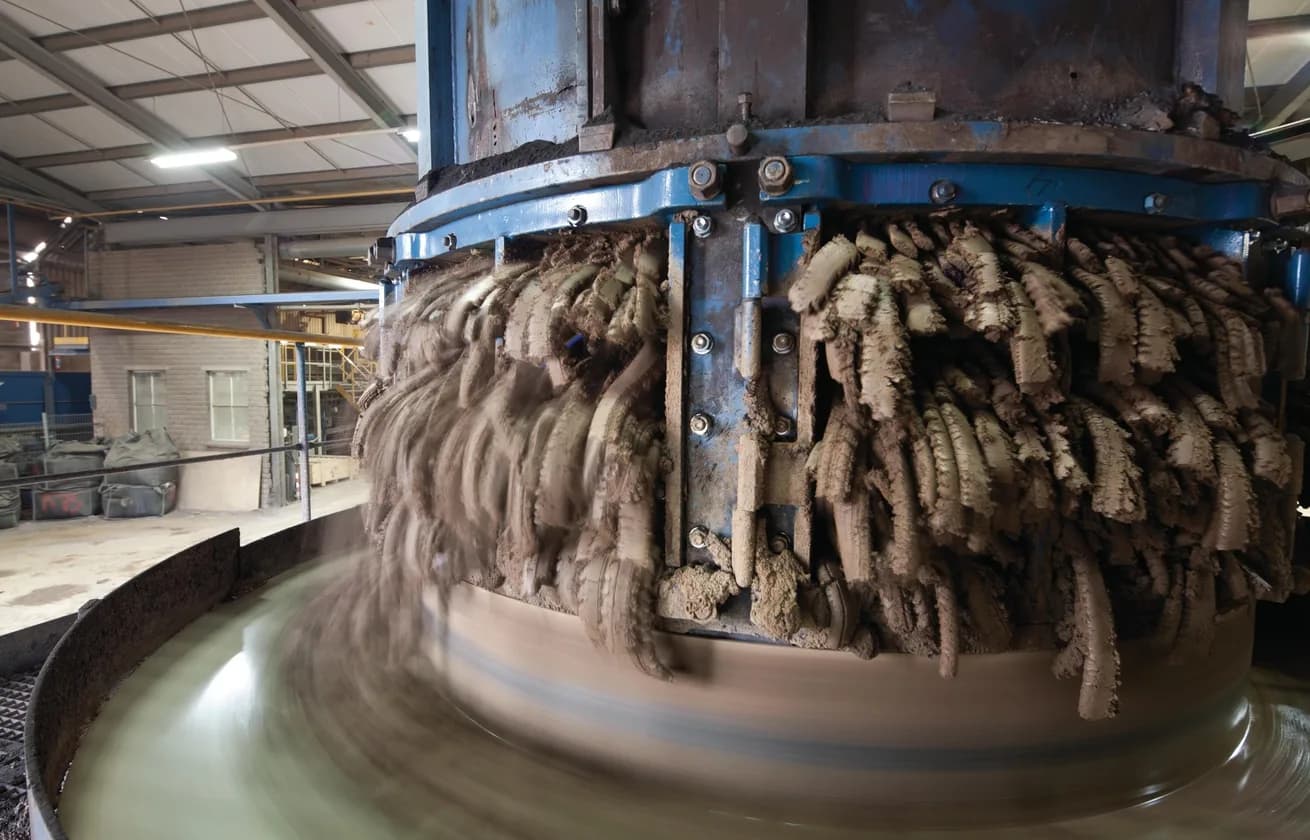 Предварительная обработка и смешивание компонентов